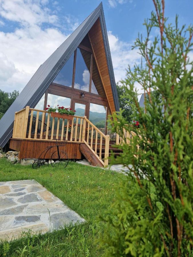Doka Valea Sebesului A-Frame Hotel Exterior photo